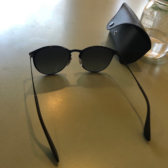 Black RayBan Sunglasses - Picture 4 of 5